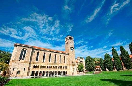 澳洲国立大学